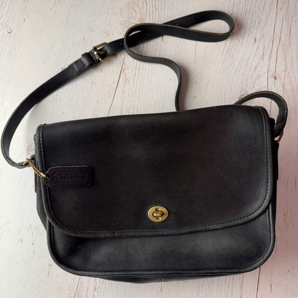 Vintage Coach Leather Crossbody